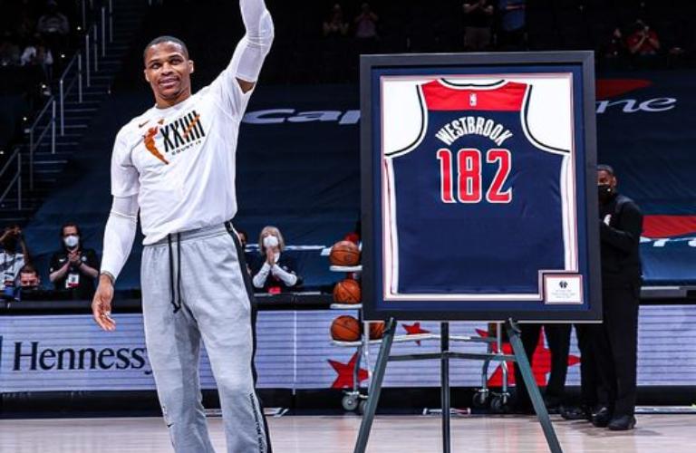 Russel Westbrook Received a Special Gift '182 jersey' from the washington wizards
