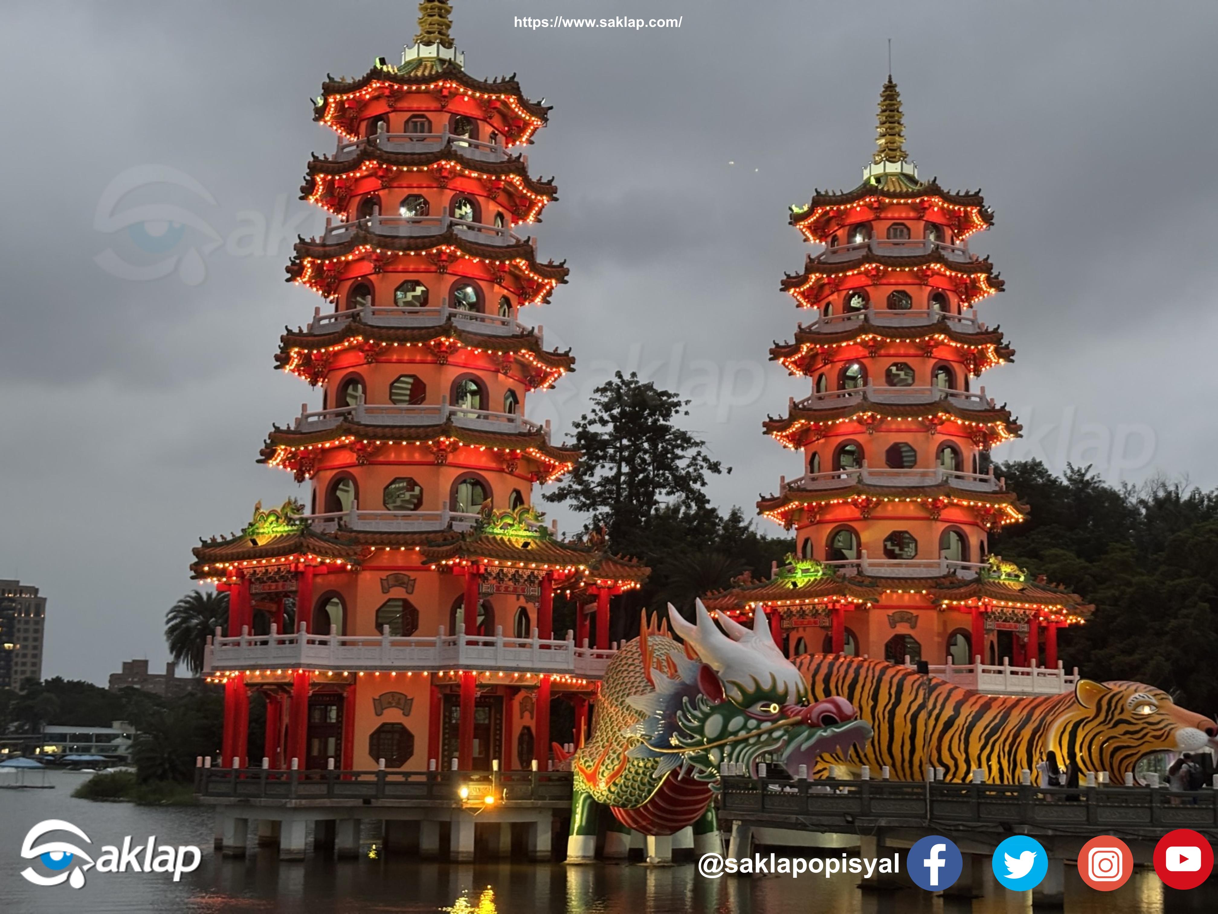 Dragon and Tiger Pagodas in Kaohsiung, Taiwan
