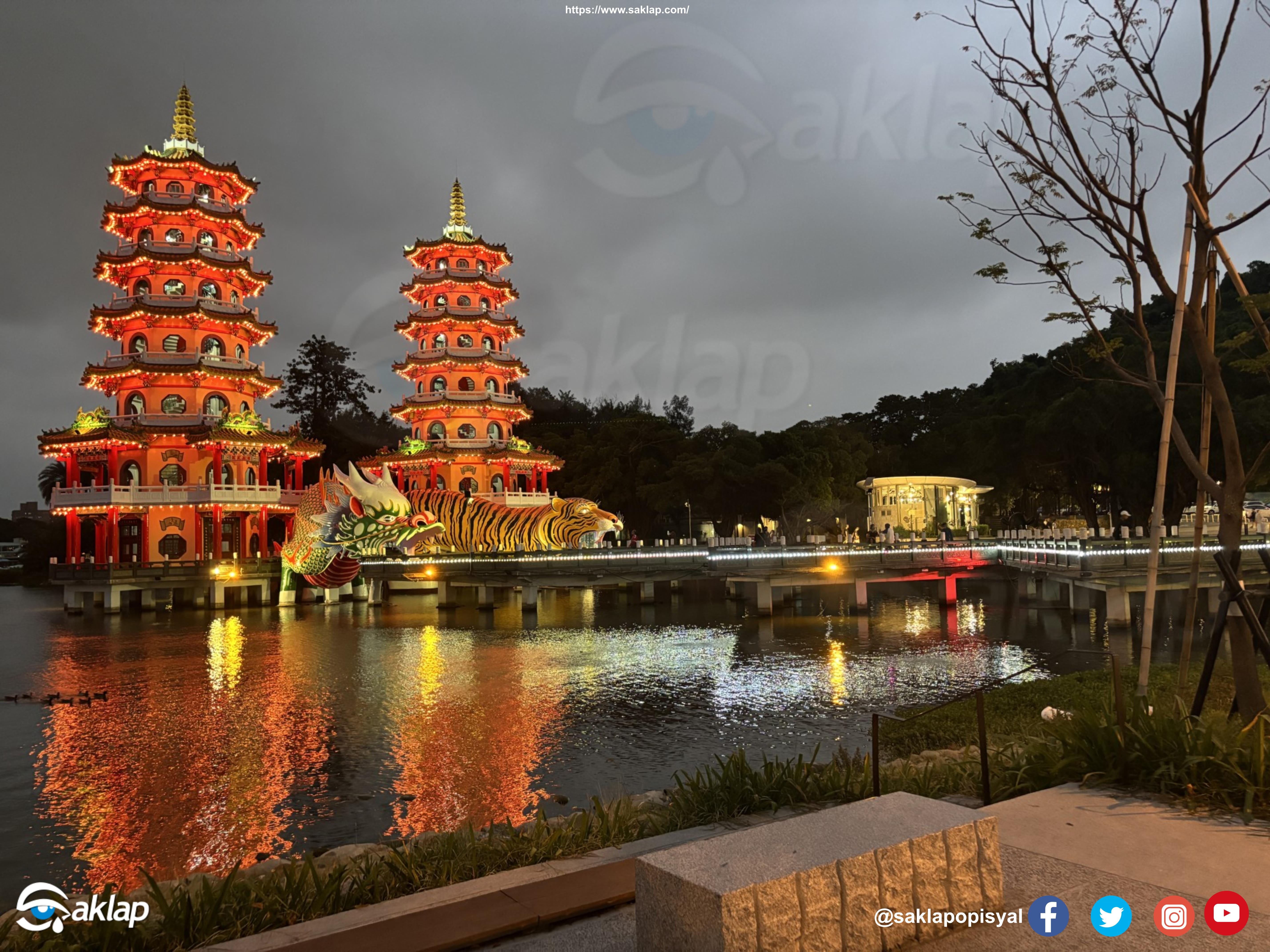 Dragon and Tiger Pagodas in Kaohsiung, Taiwan